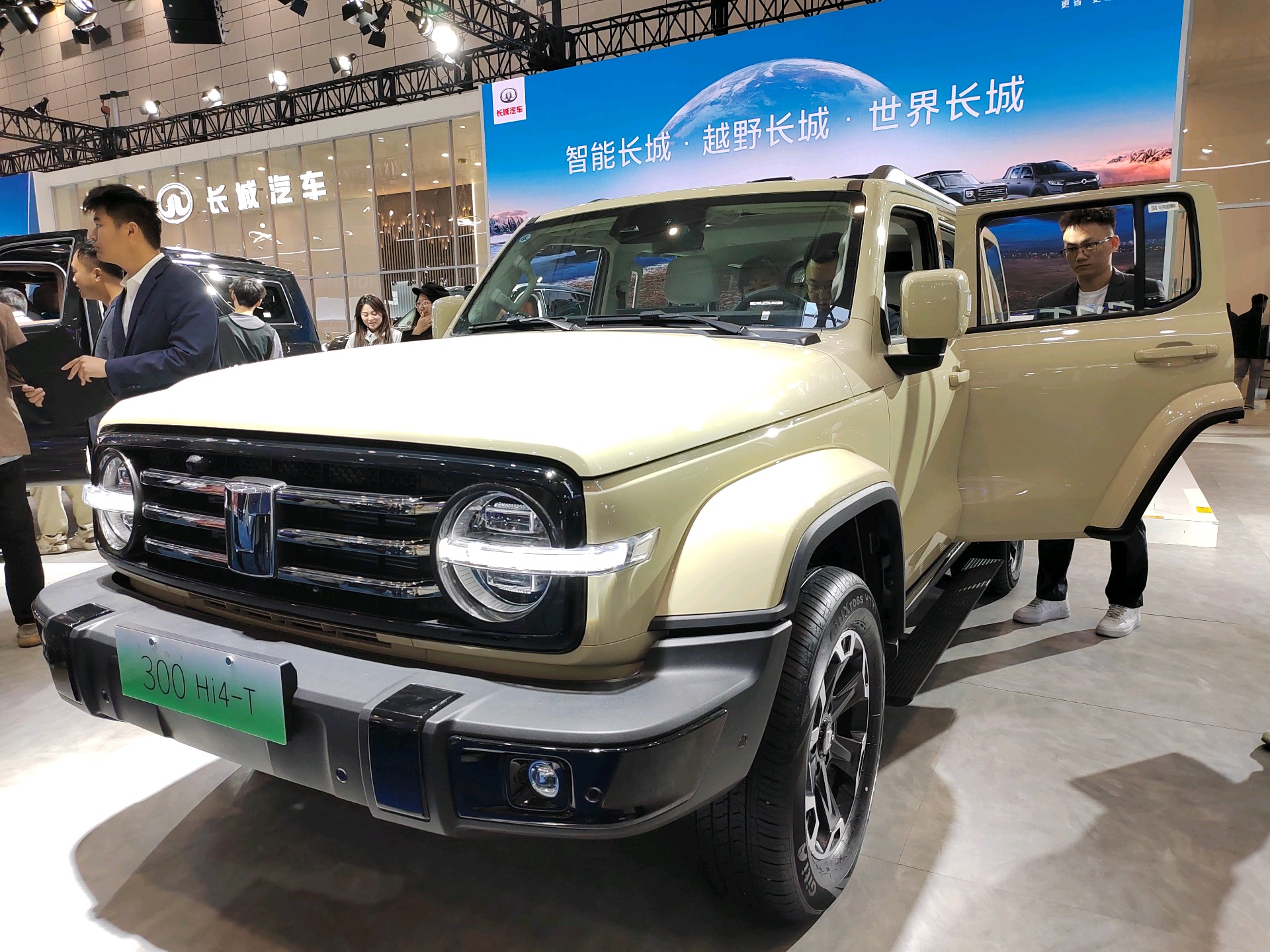 壹点拍客团|吸睛又狂野！齐鲁春季车展越野车霸气十足，你爱了吗