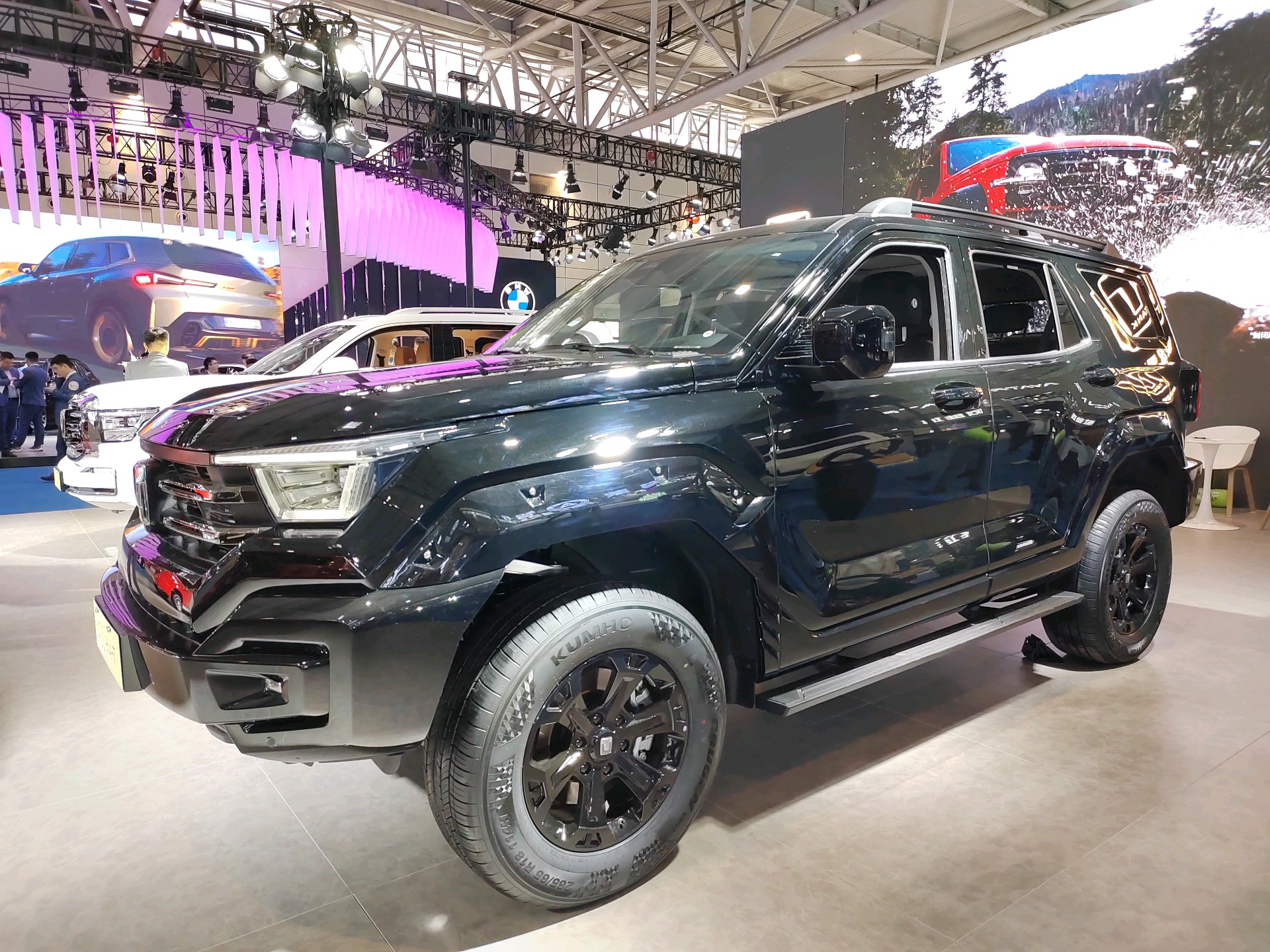 壹点拍客团|吸睛又狂野！齐鲁春季车展越野车霸气十足，你爱了吗