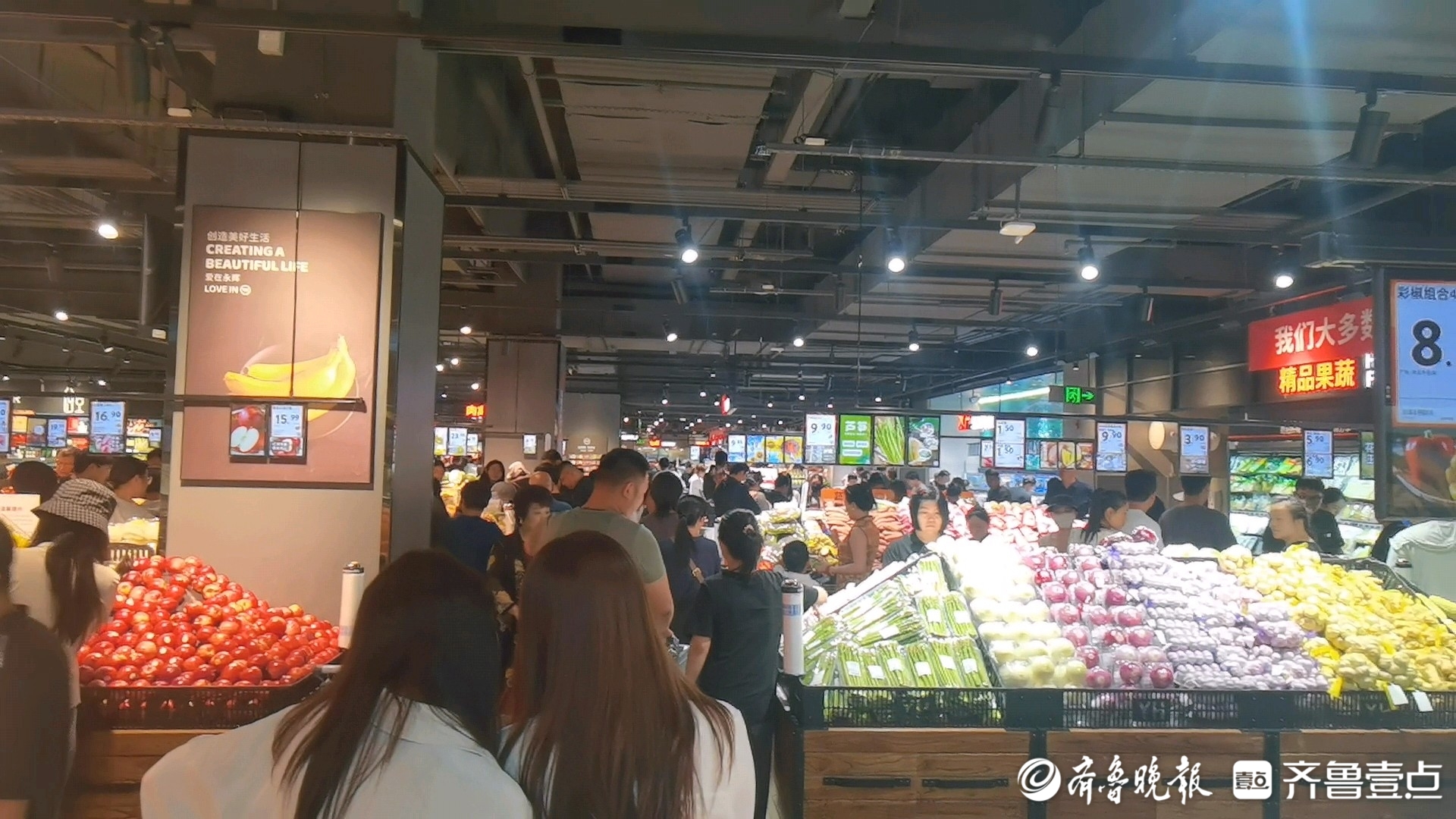 “胖改”后济南这家超市持续火爆，“胖东来”自有产品一货难求