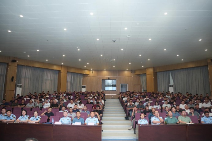 槐荫区市场监管局召开全区夏季高温电梯安全工作会议