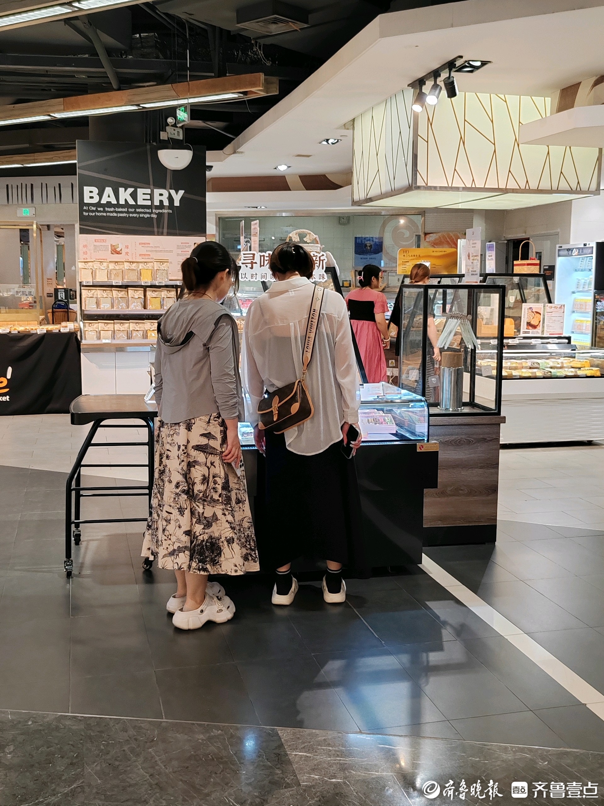 单品均价20元起，济南不少面包店刮起“高端风”