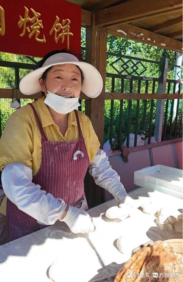 济南市中区英雄山文化市集：规范外摆留住城市烟火