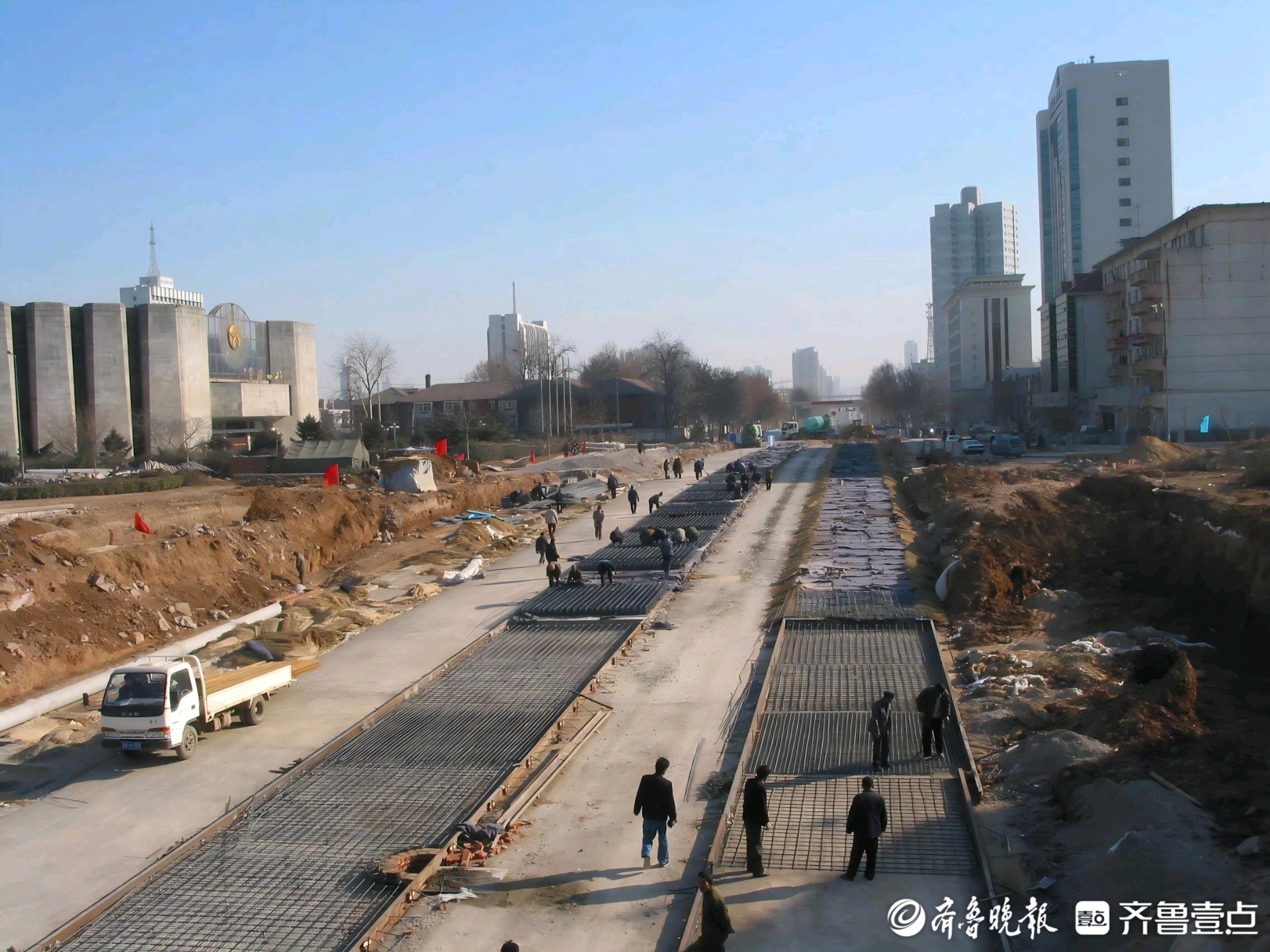 经十路84年变迁见证济南成长：一条大道“撑起”半城繁华