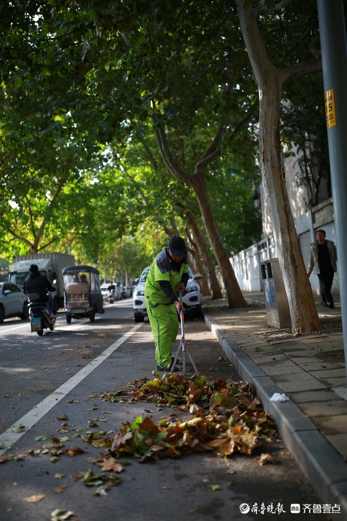 科学调度+无缝管理，历城城管让秋日街景更亮丽
