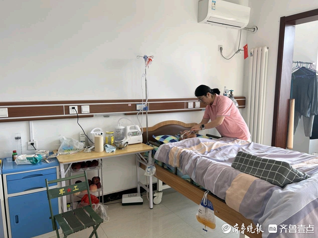 生死时速！菏泽鲁西新区岳程街道程婷急救气道梗阻老人显担当