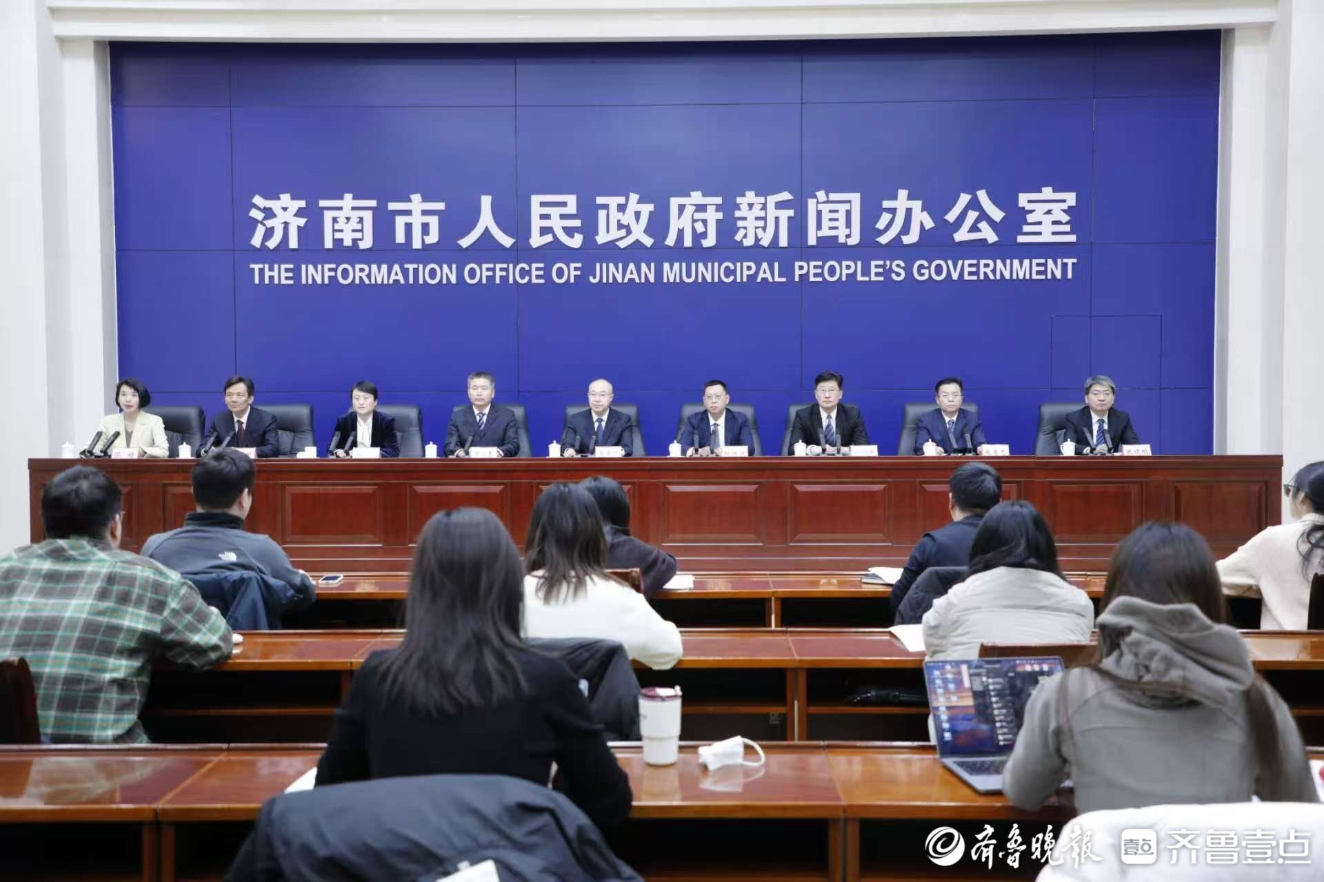 大年初一至初六，“明湖市集”路段将采取限时步行管理