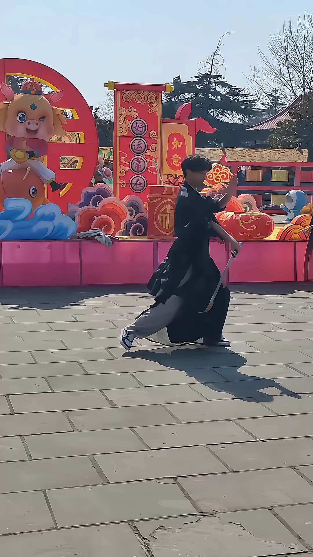 武侠快乐城太极剑表演（摄影/东郭先生）