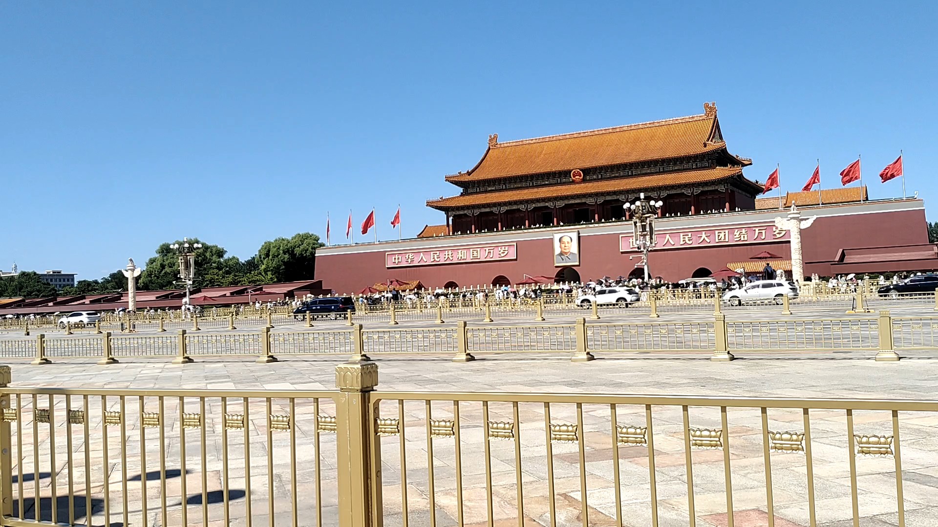 9月1日，北京天安门实时场面，感受体验祖国首都神圣伟大和庄严