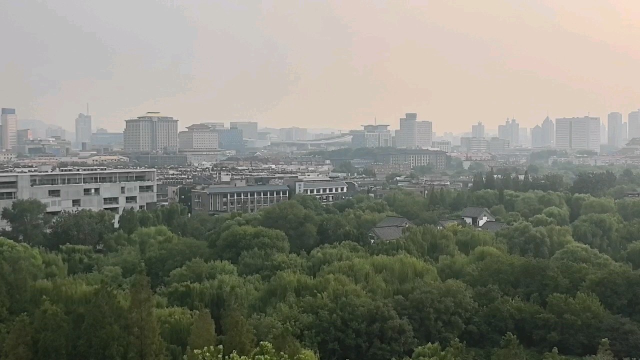 “秋风，你慢慢的吹。”我把故乡的秋色，收进这张存储卡里！