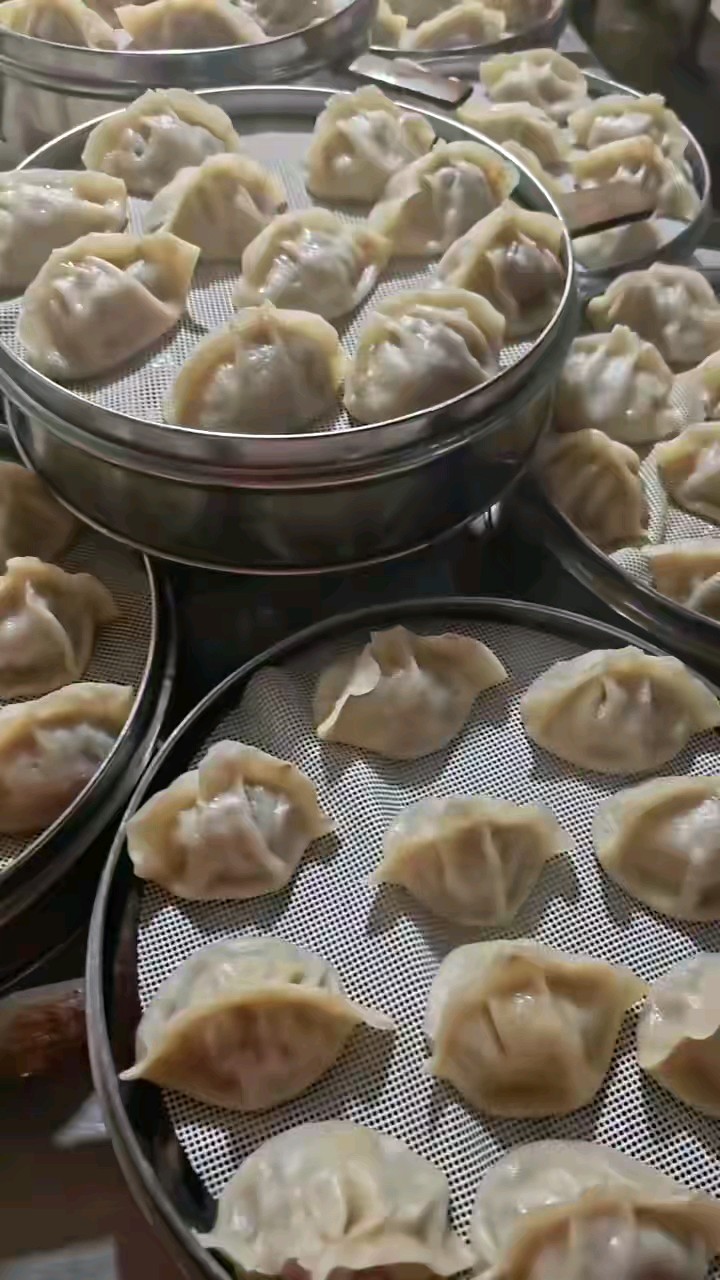“天上龙肉地下驴肉”，人间美食驴肉蒸包出锅了！