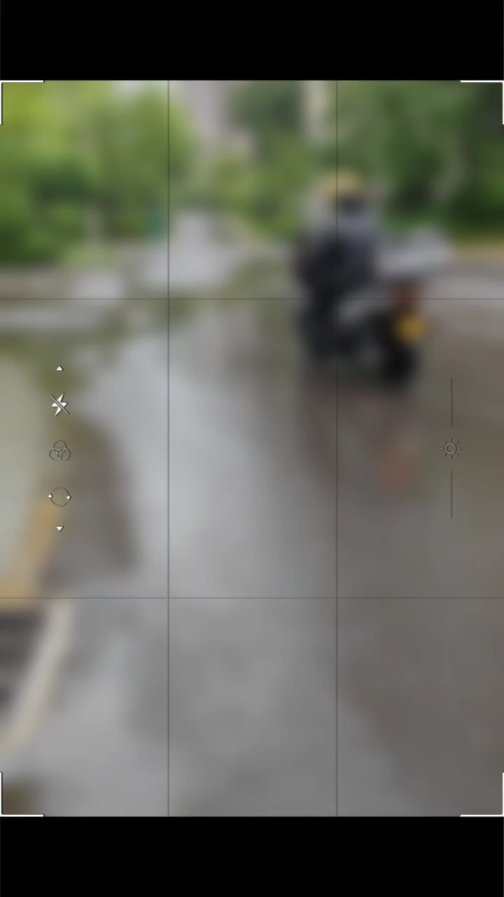 中秋泉城细雨滴，如丝如缕拂大地小雨落下秋寒凉开启凉意新章节