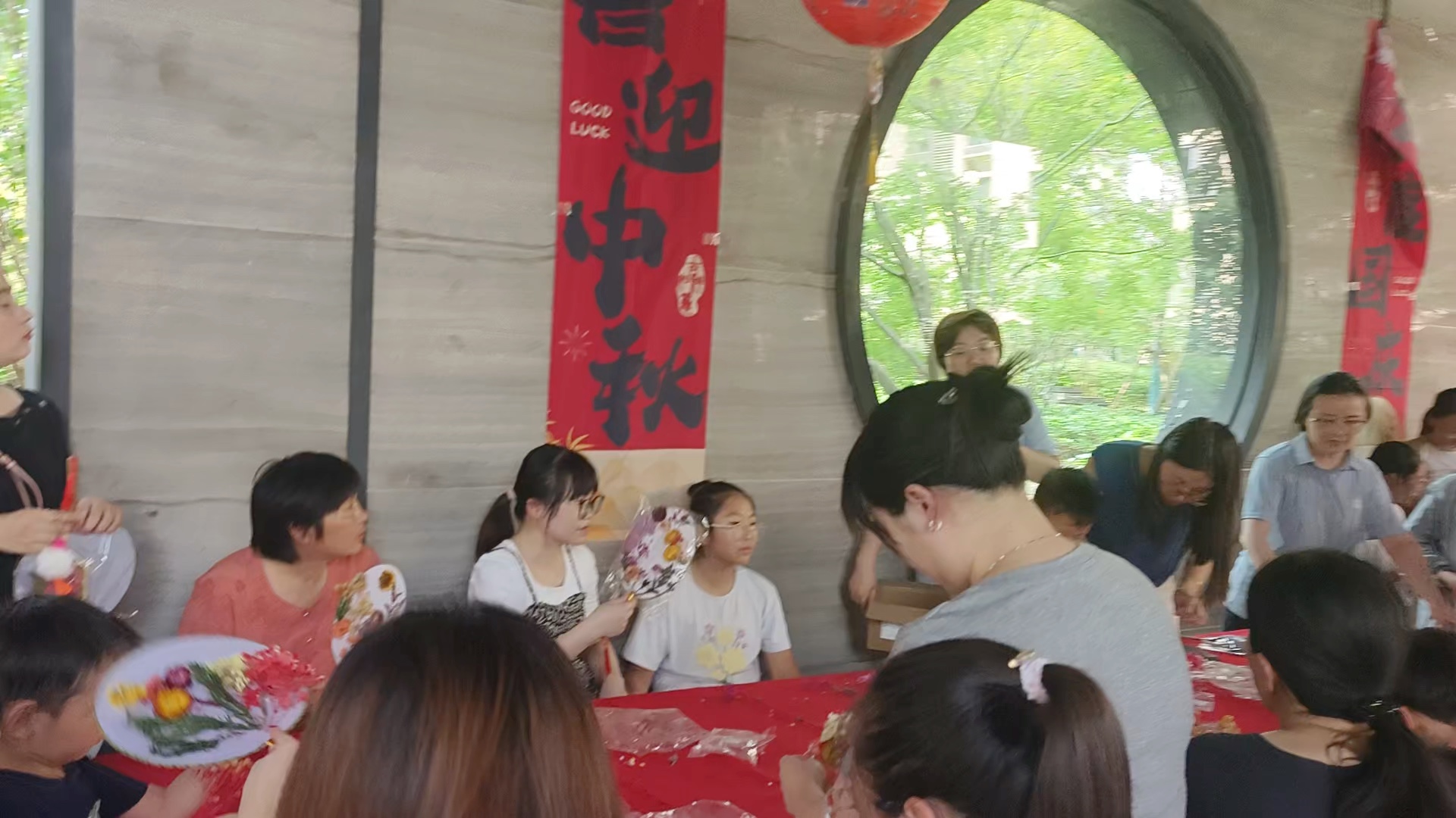 视频 ｜ 社区喜乐度中秋（陆汉洲摄于启东嘉和花园）