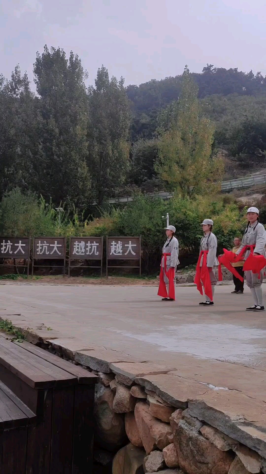 天蒙山实景演出:军民共欢乐