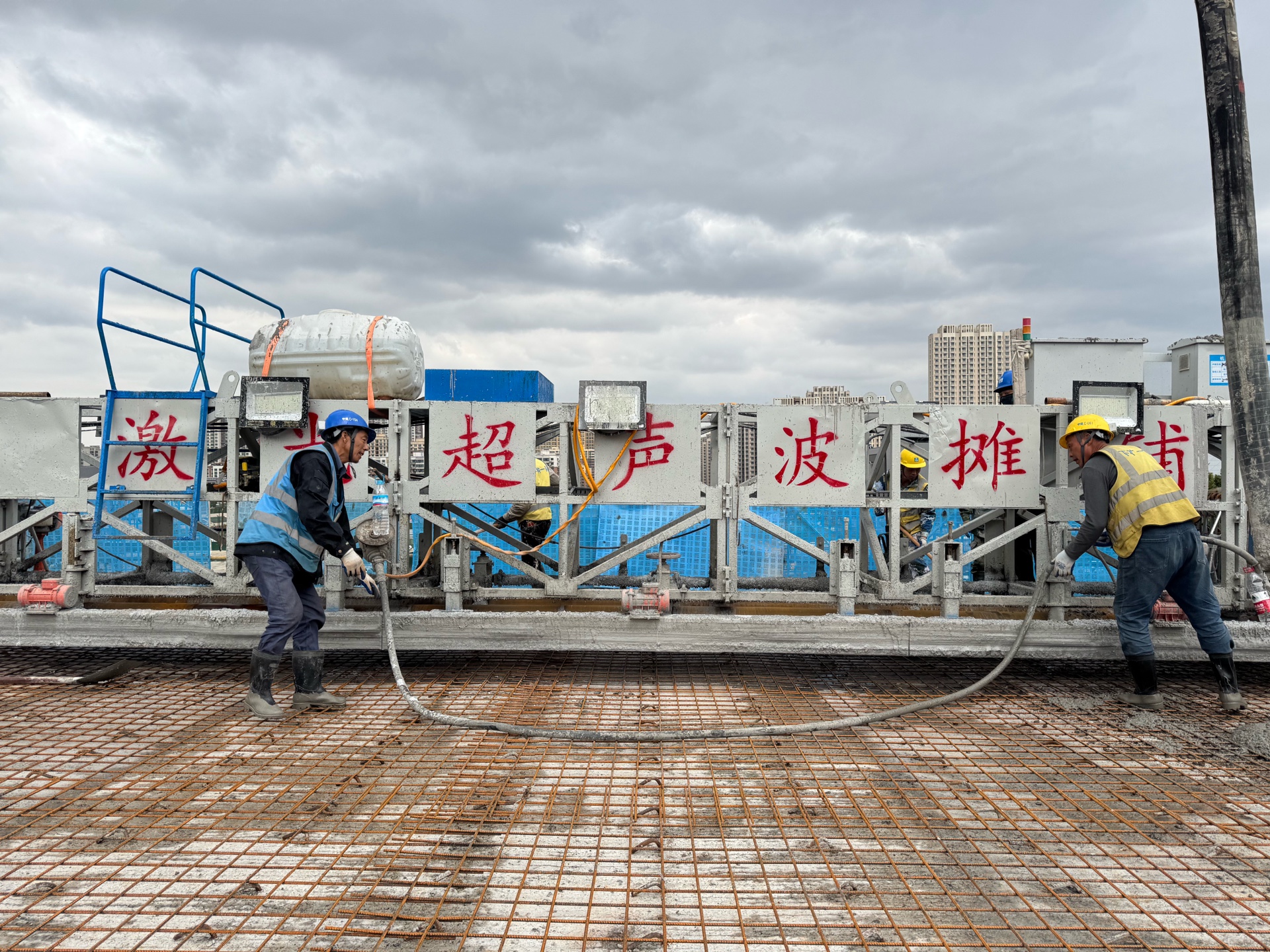 果然视频｜假期不停工！探访济南凤凰黄河大桥南延工程