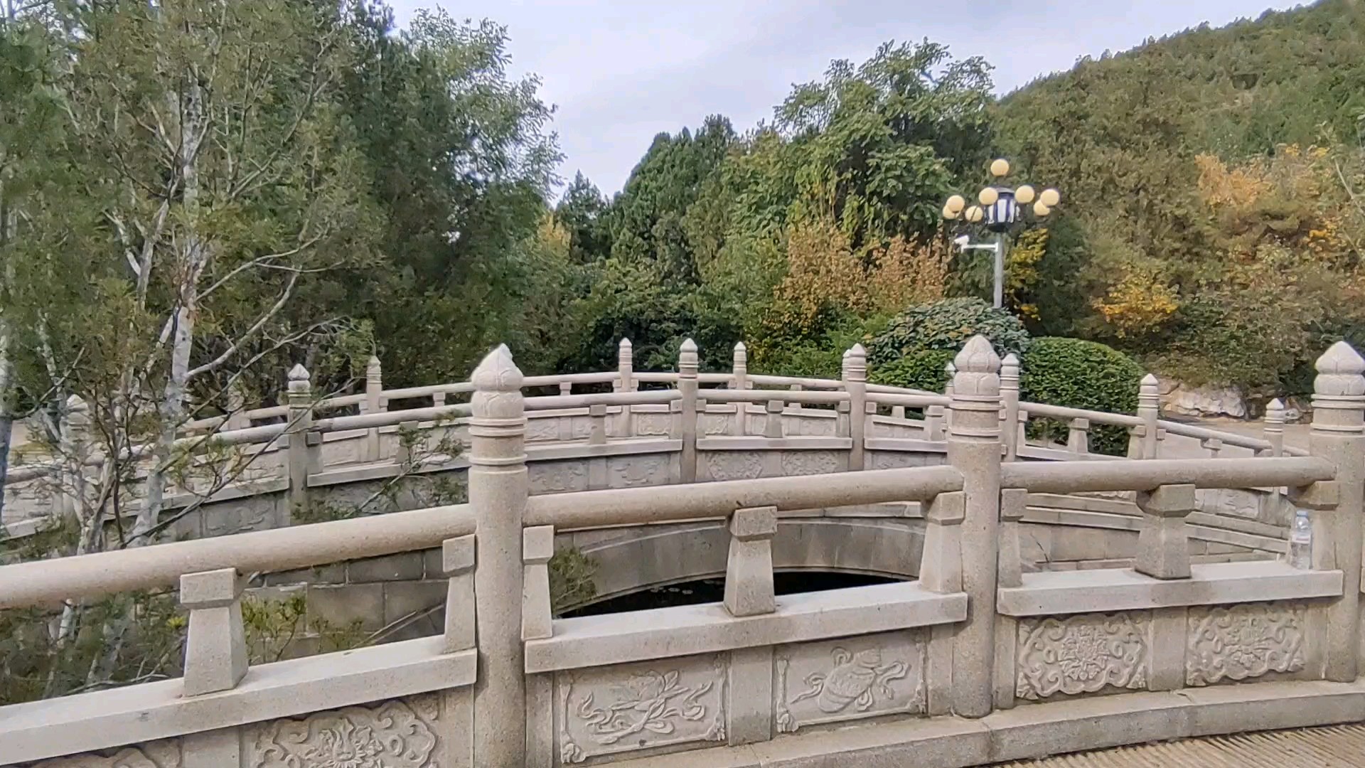 雨后千佛山