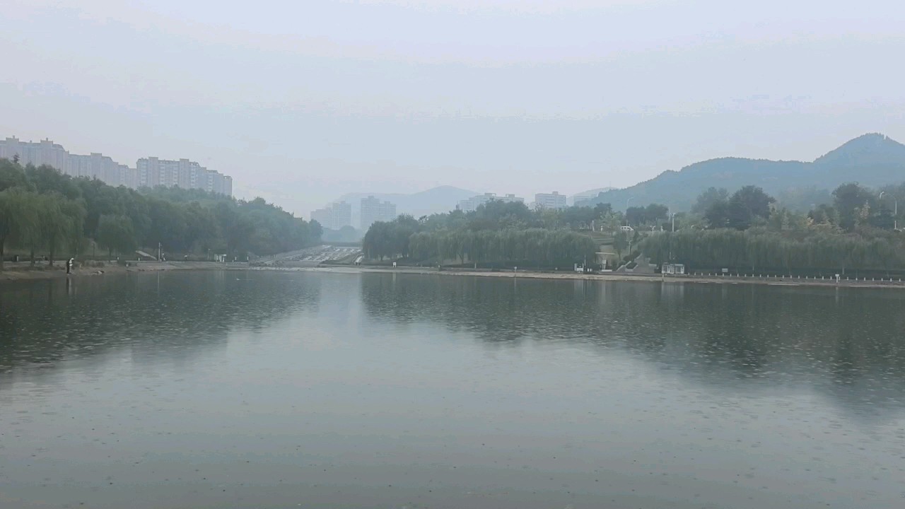 孟家水库美景如画，清晨或雨后，薄雾和柔光下的山水最有诗意！