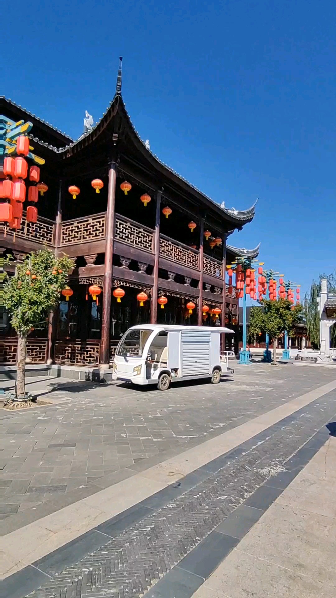 东宛园金桥上观远景
