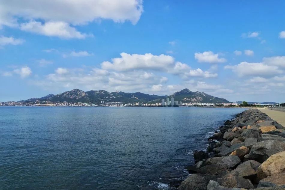 韩国海洋财团理事长一行走进石岛赤山