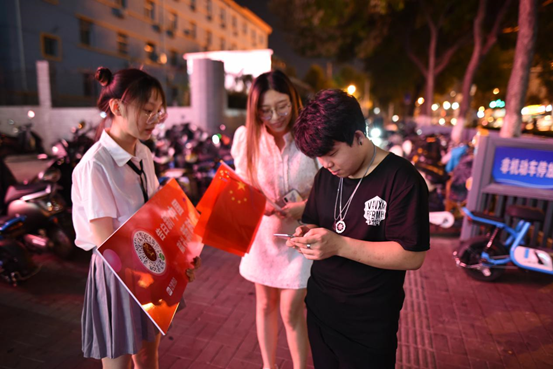 如果给你一个对祖国表白的机会，你最想对她祝福什么
